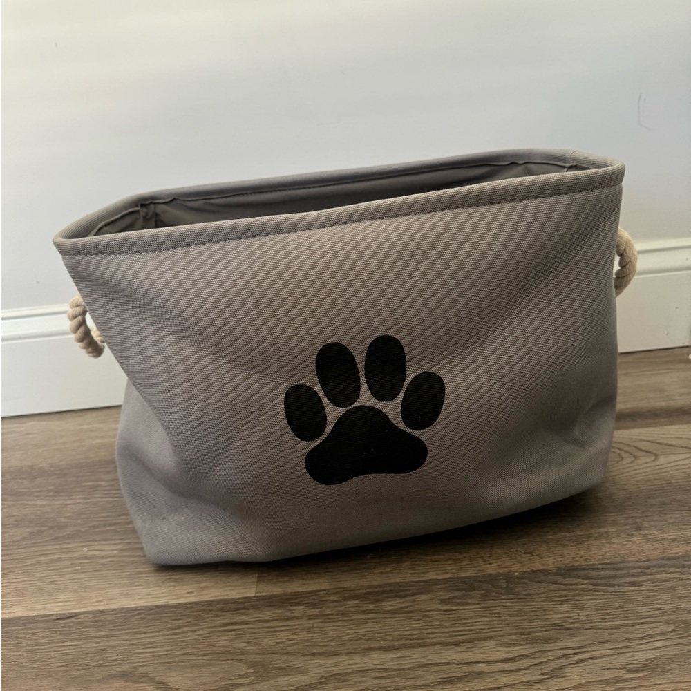 Pet Toy Bin
